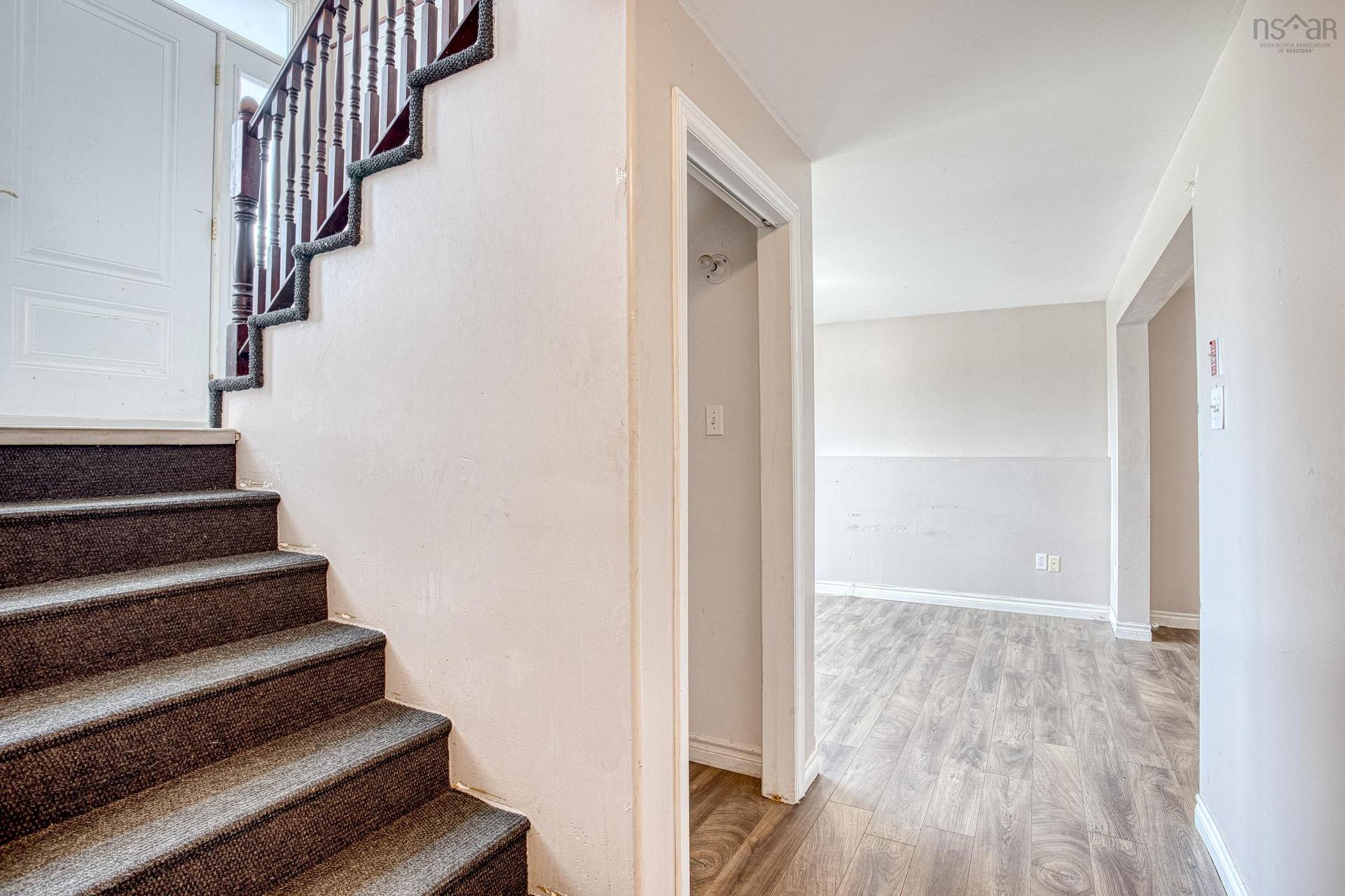 4 Ocono Court, Dartmouth, NS - Indoor Photo Showing Other Room
