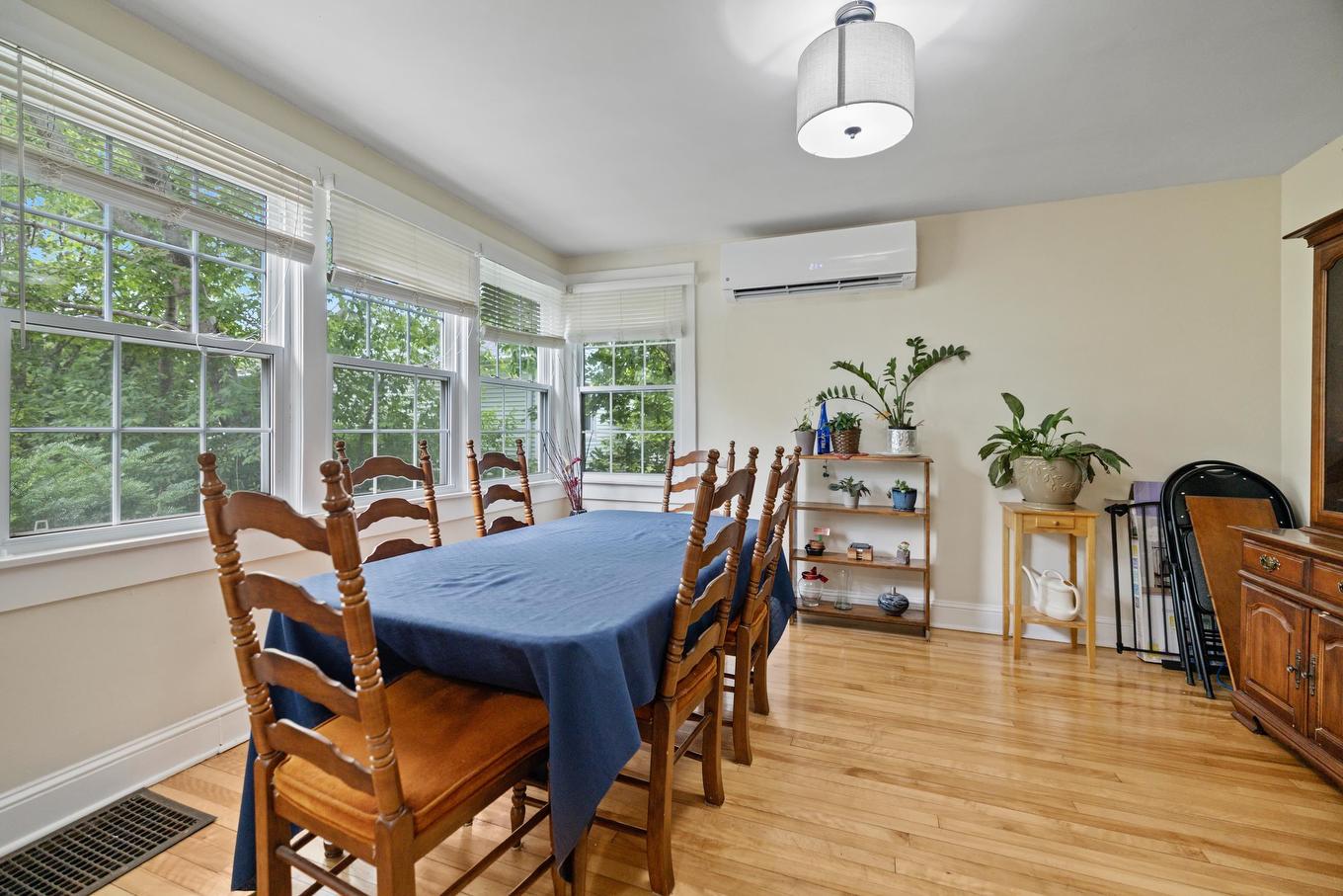 58 Brackley Point Road Road, Charlottetown, PE - Indoor Photo Showing Dining Room