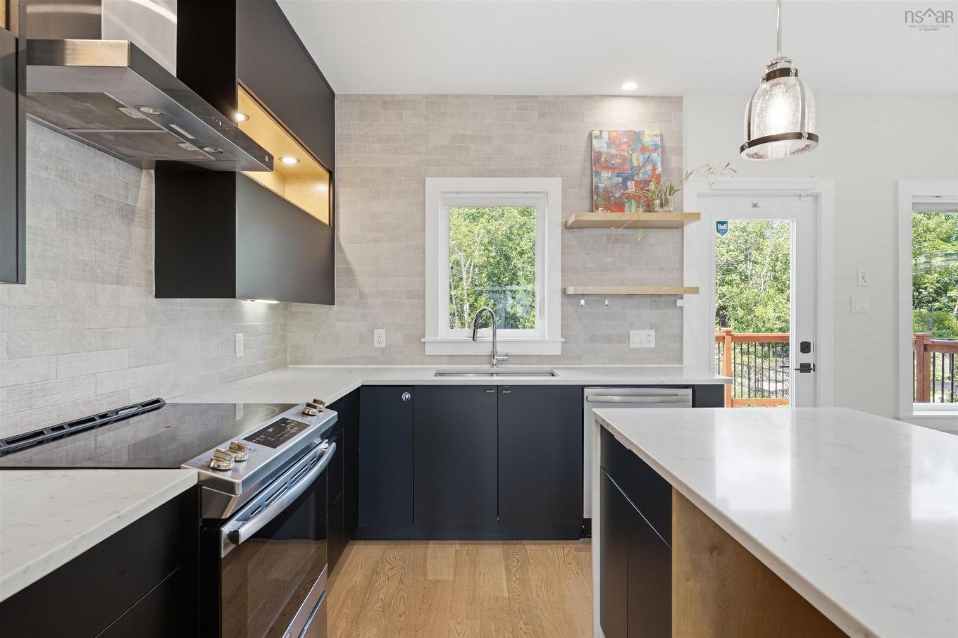 89 Darjeeling Drive, Halifax, NS - Indoor Photo Showing Kitchen With Upgraded Kitchen