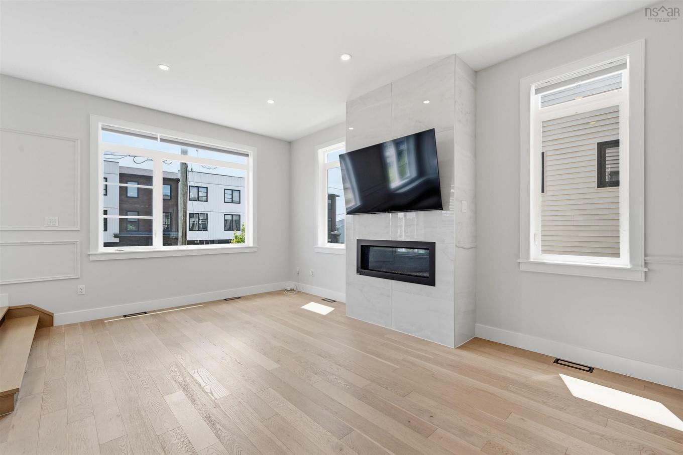 89 Darjeeling Drive, Halifax, NS - Indoor Photo Showing Living Room With Fireplace