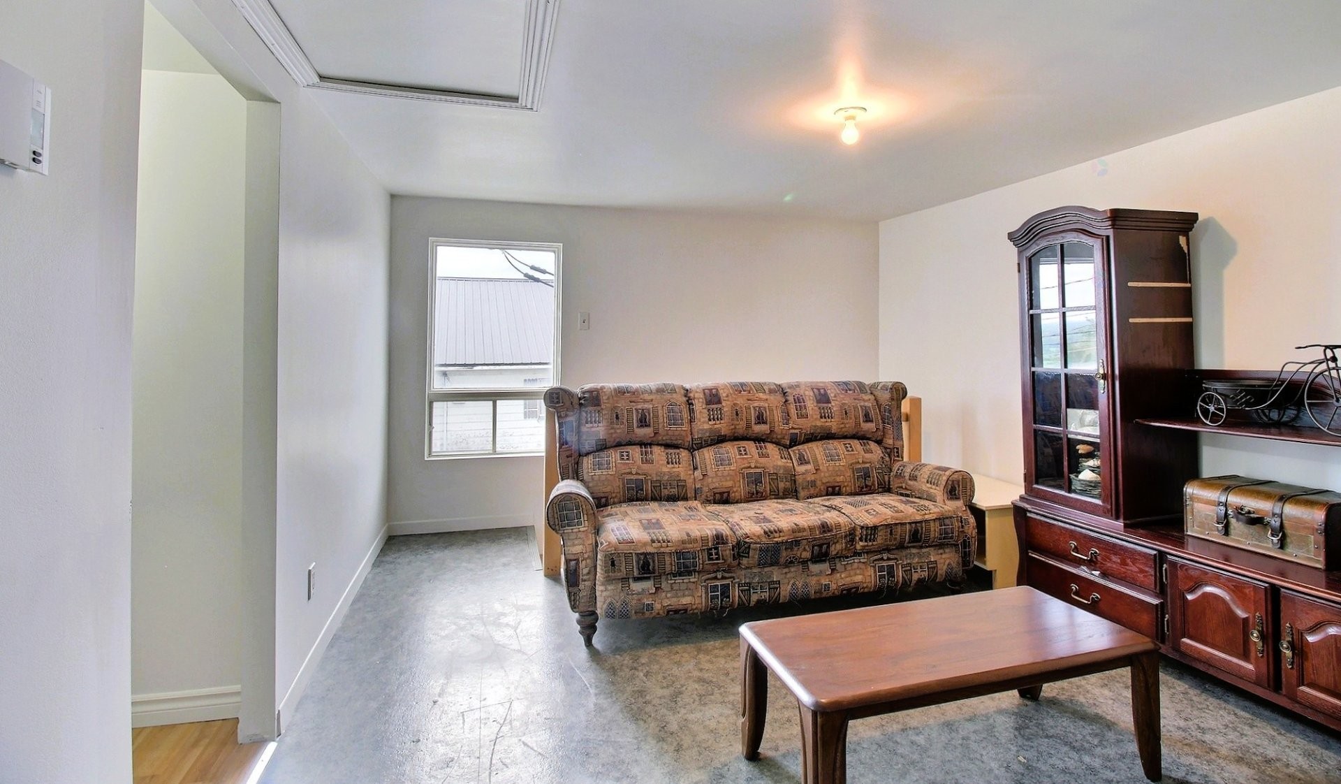 Family Room - 89 Route 271 N., Saint-Éphrem-De-Beauce, QC - Indoor