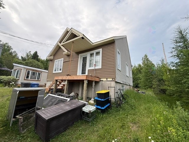 Extérieur - 147 - 149 Place Du Refuge, Sainte-Adèle, QC - Outdoor