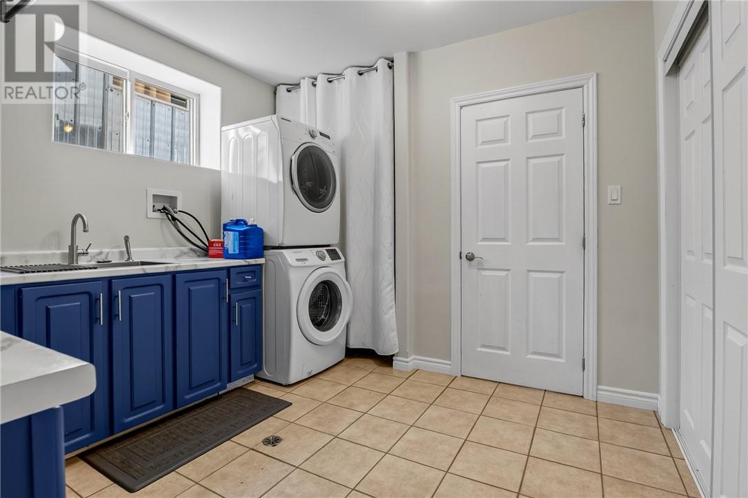 3101 River Road, Val Caron, ON - Indoor Photo Showing Laundry Room