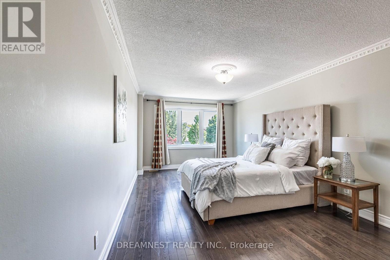 5959 Ladyburn Crescent, Mississauga, ON - Indoor Photo Showing Bedroom