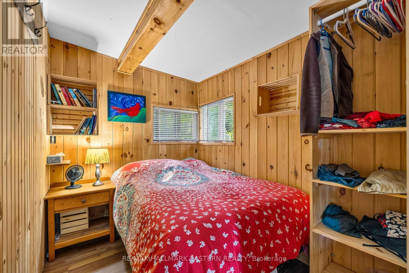 1st bedroom - 730 Mervin Line, Cavan Monaghan (Cavan-Monaghan), ON - Indoor Photo Showing Bedroom