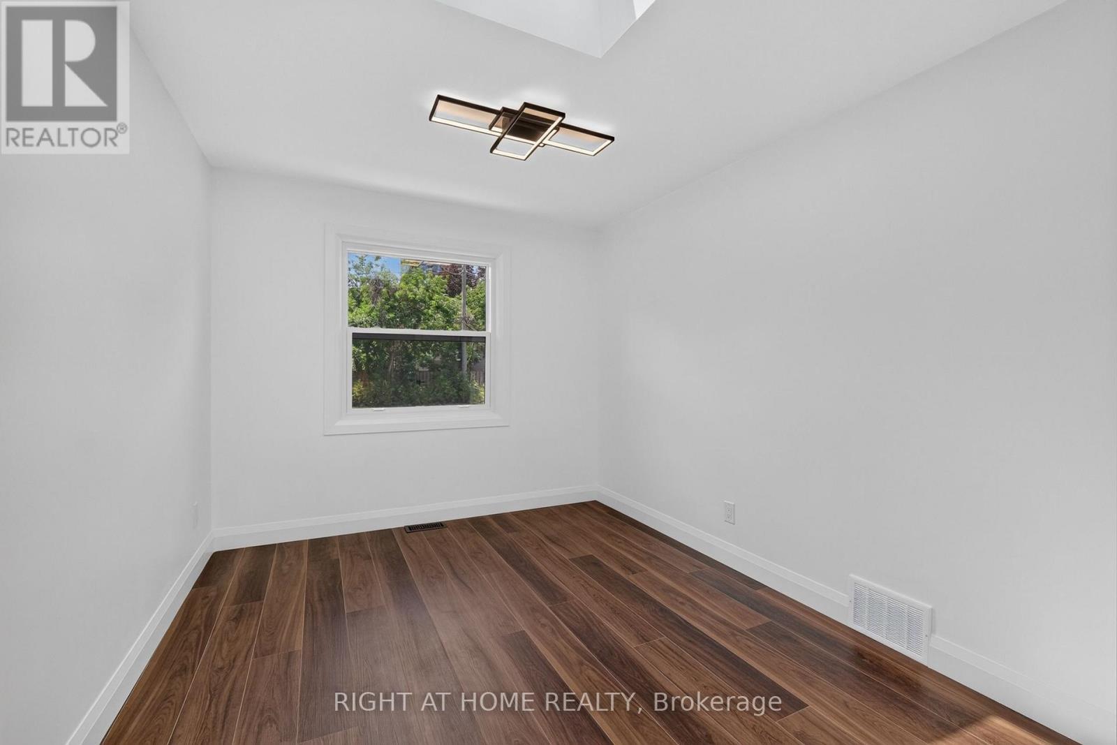200 Island Park Drive, Ottawa, ON - Indoor Photo Showing Other Room