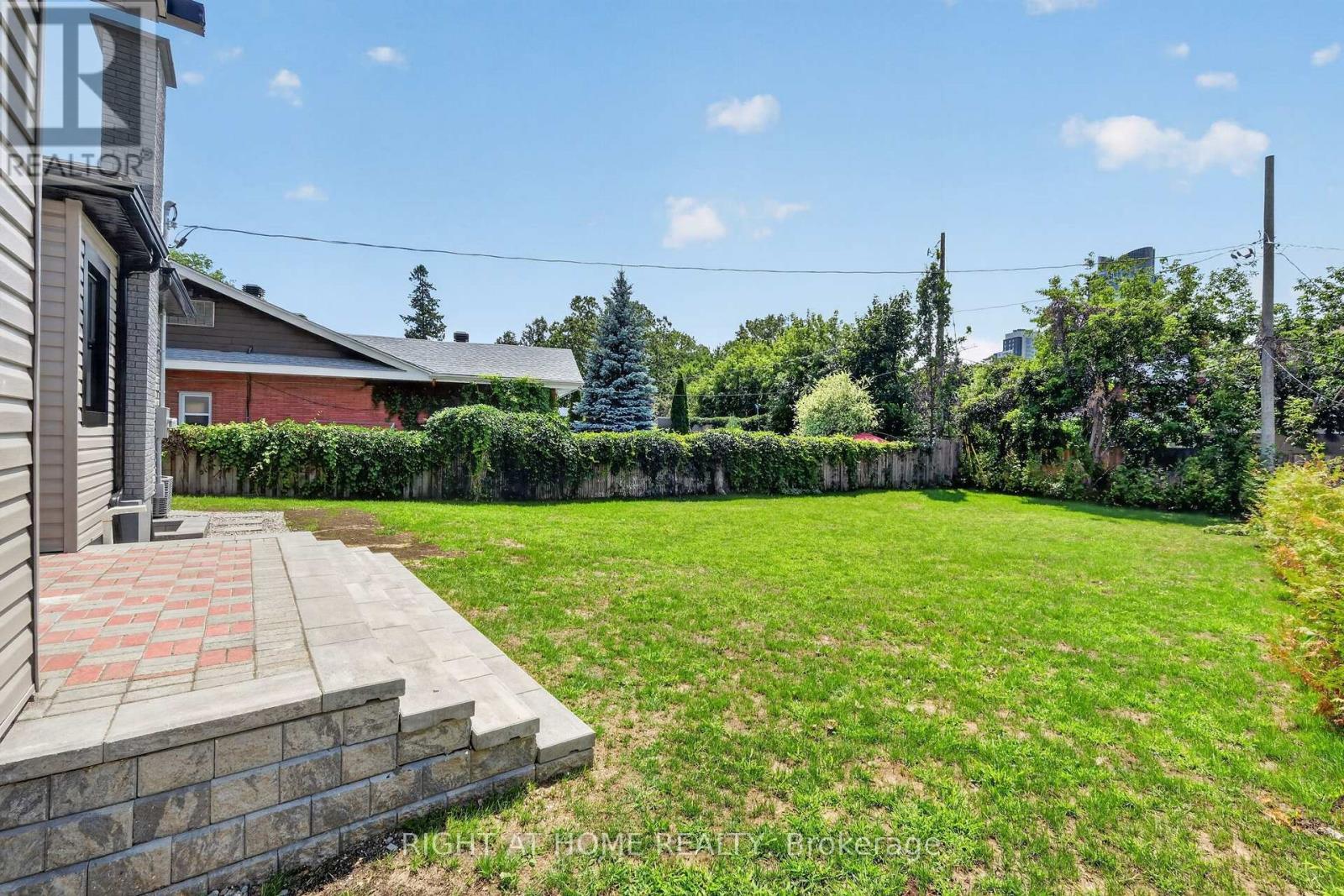 200 Island Park Drive, Ottawa, ON - Outdoor