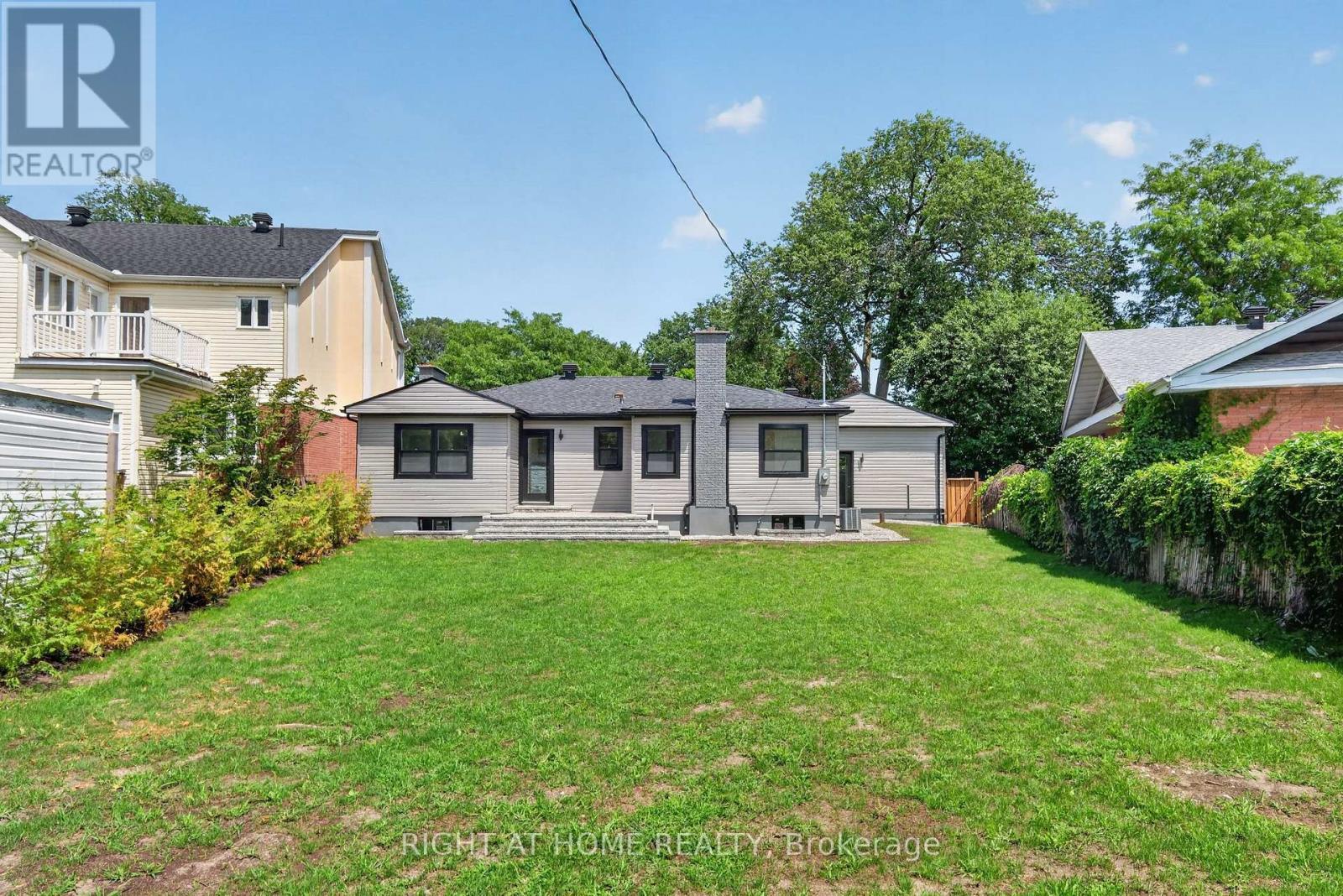 200 Island Park Drive, Ottawa, ON - Outdoor