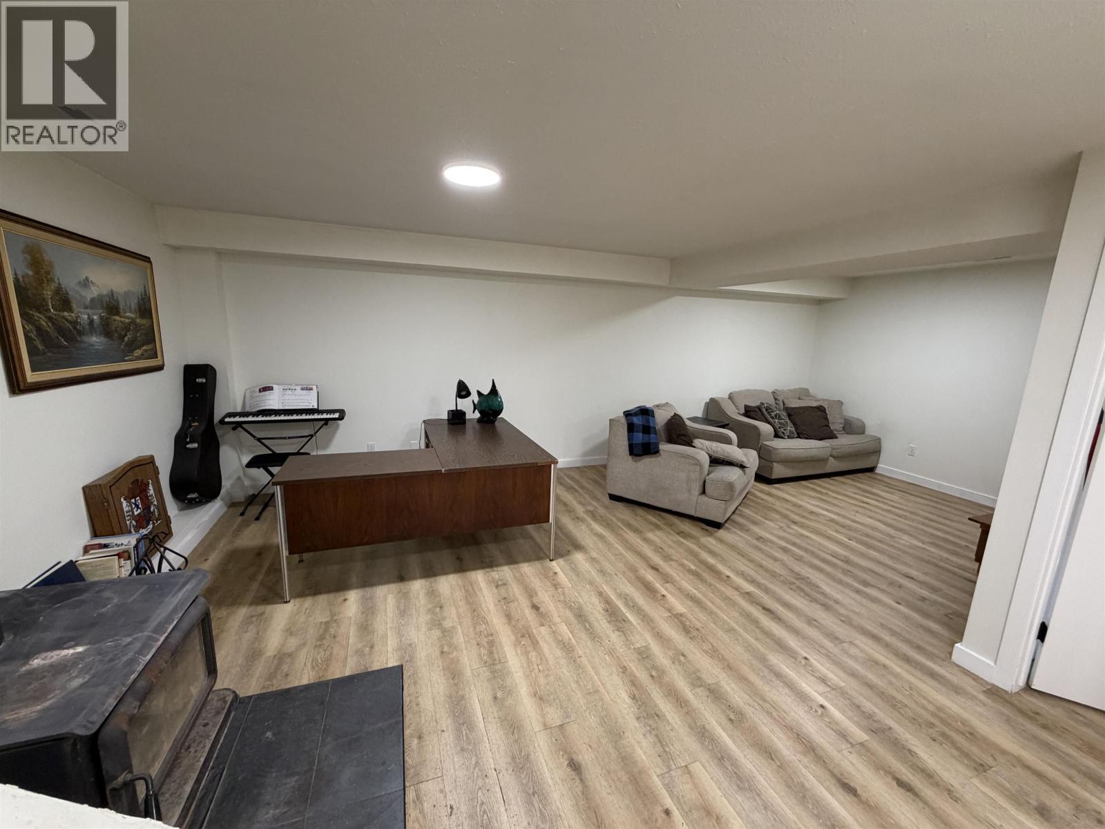 12915 Eagle Road, Telkwa, BC - Indoor
