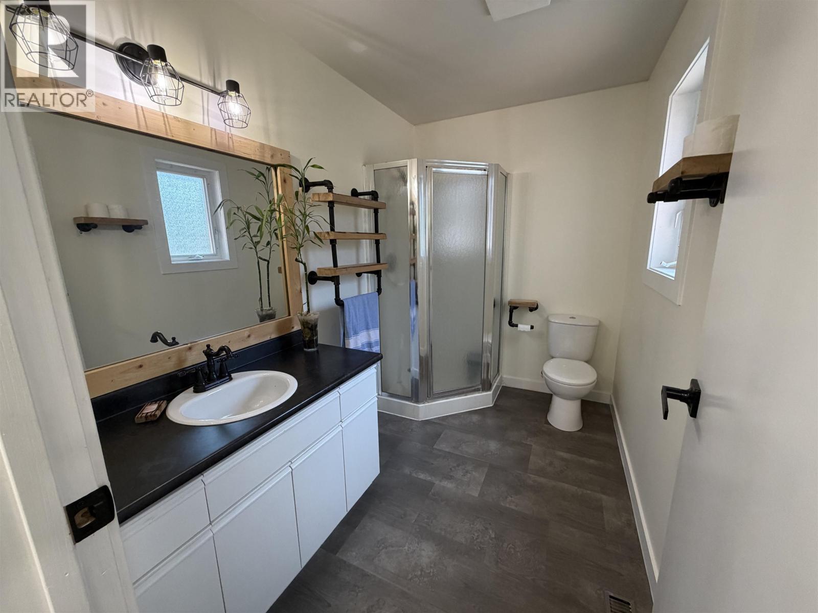 12915 Eagle Road, Telkwa, BC - Indoor Photo Showing Bathroom
