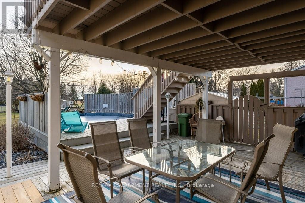 9793 Dickenson Road W, Hamilton, ON - Outdoor With Deck Patio Veranda With Exterior
