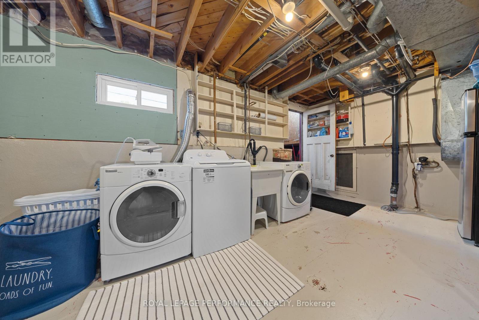 2177 Bingham Street, Ottawa, ON - Indoor Photo Showing Laundry Room