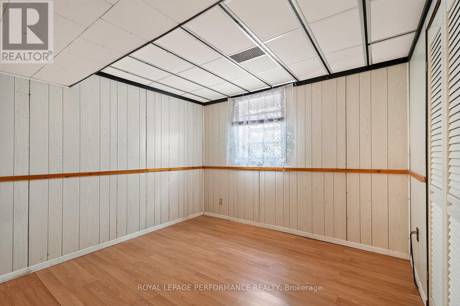2179 Erinbrook Crescent, Ottawa, ON - Indoor Photo Showing Other Room