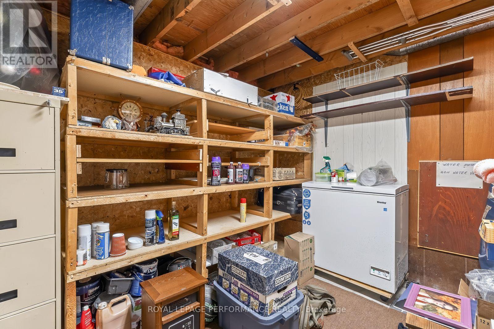 2179 Erinbrook Crescent, Ottawa, ON - Indoor