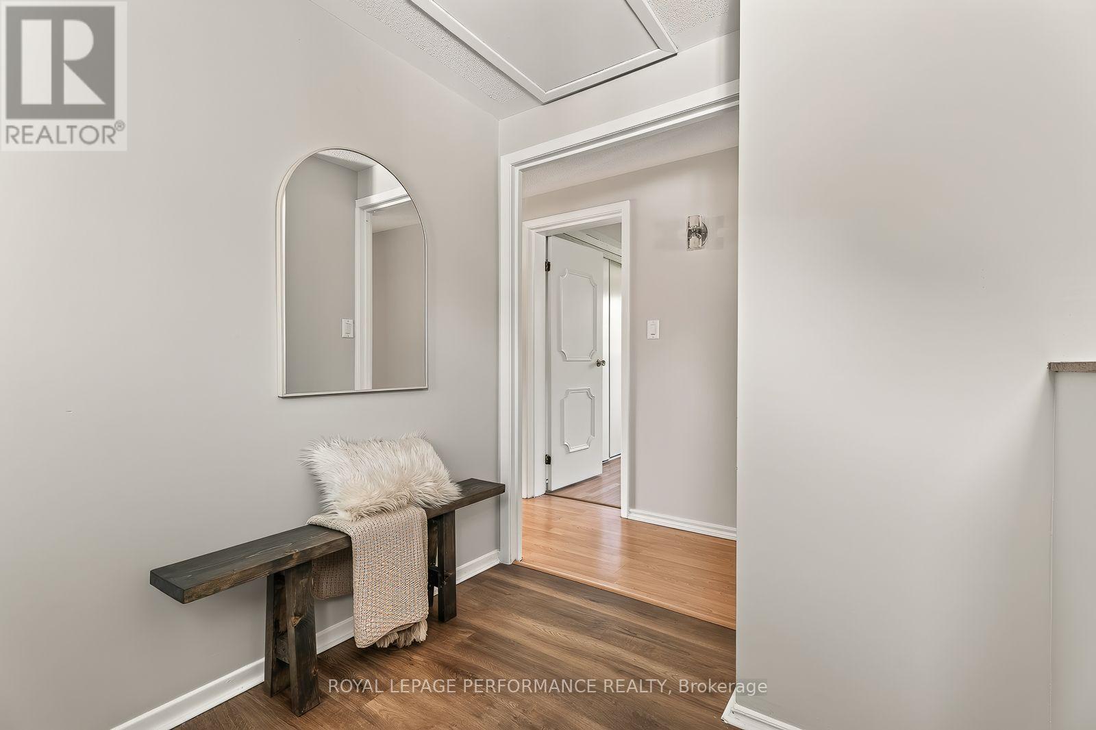 2179 Erinbrook Crescent, Ottawa, ON - Indoor Photo Showing Other Room