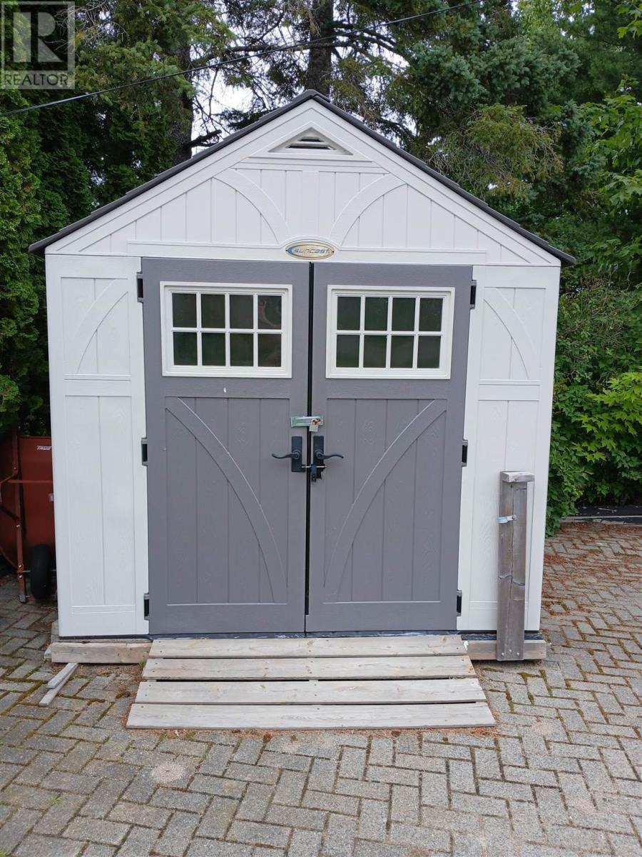 45 Poplar Rd, Elliot Lake, ON - Outdoor