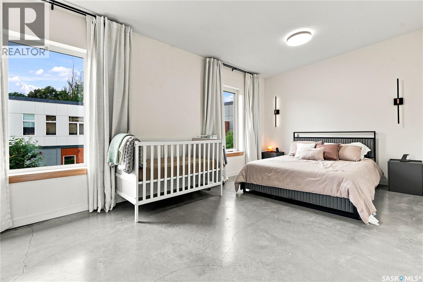 319 D Avenue S, Saskatoon, SK - Indoor Photo Showing Bedroom