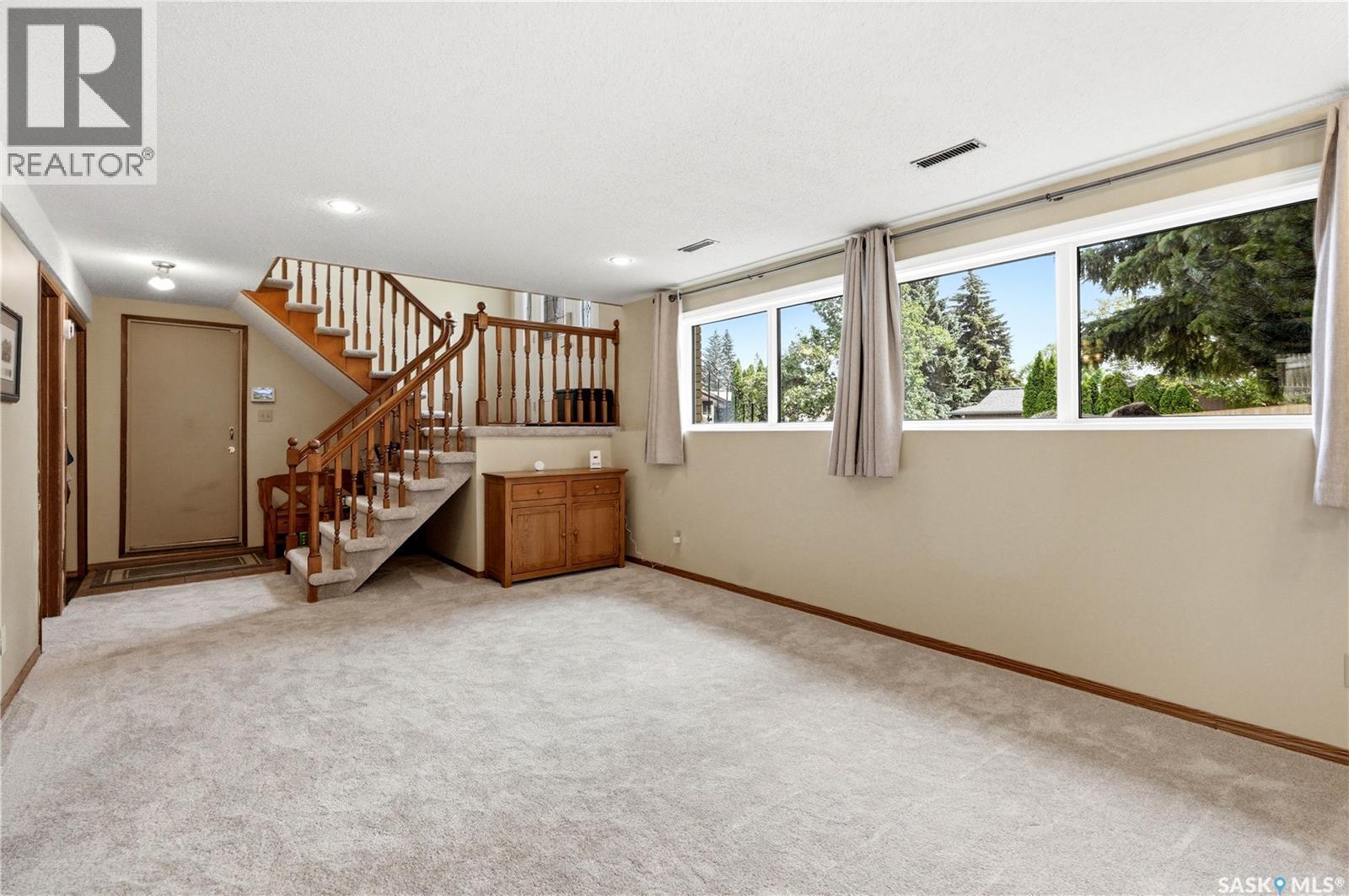 515 Frobisher Crescent, Saskatoon, SK - Indoor Photo Showing Other Room
