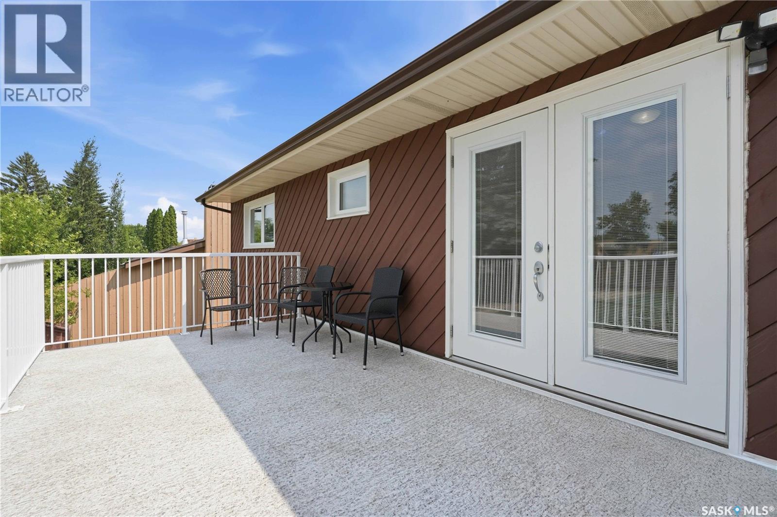 515 Frobisher Crescent, Saskatoon, SK - Outdoor With Deck Patio Veranda With Exterior