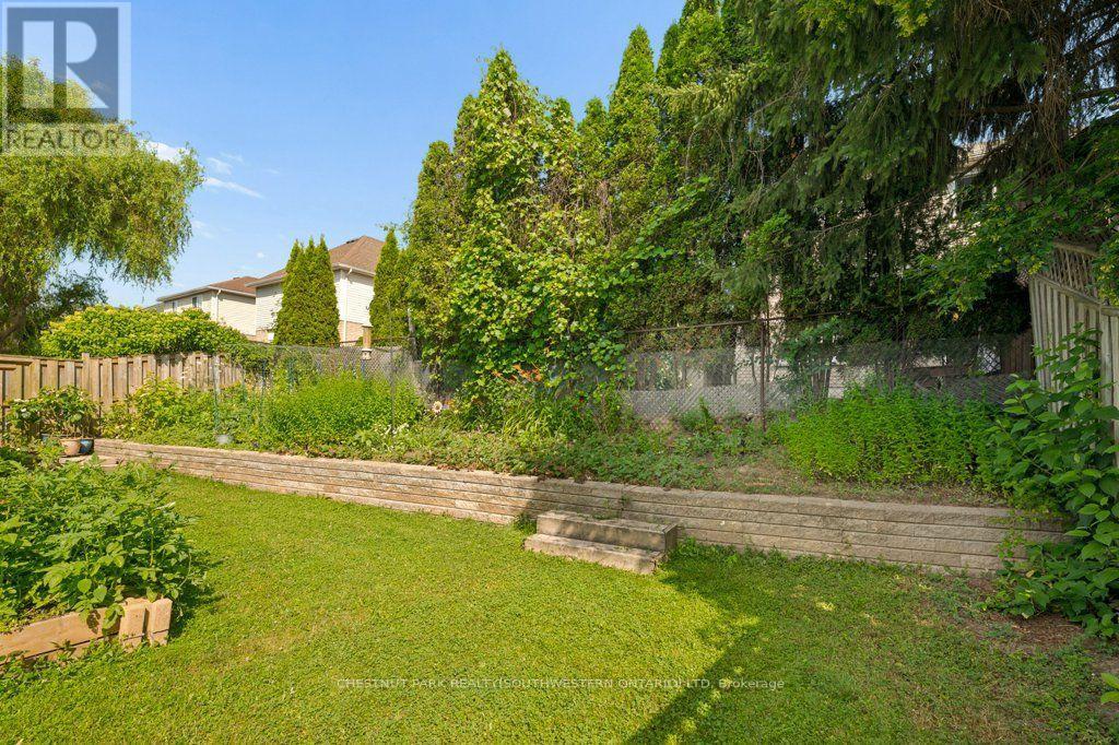 158 Bankside Drive, Kitchener, ON - Outdoor