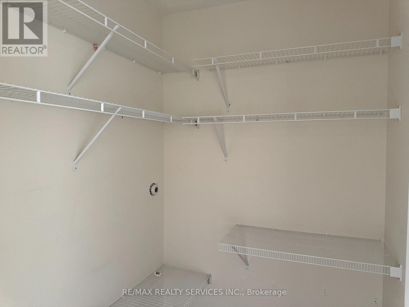 30 Arkwright Drive, Brampton, ON - Indoor With Storage