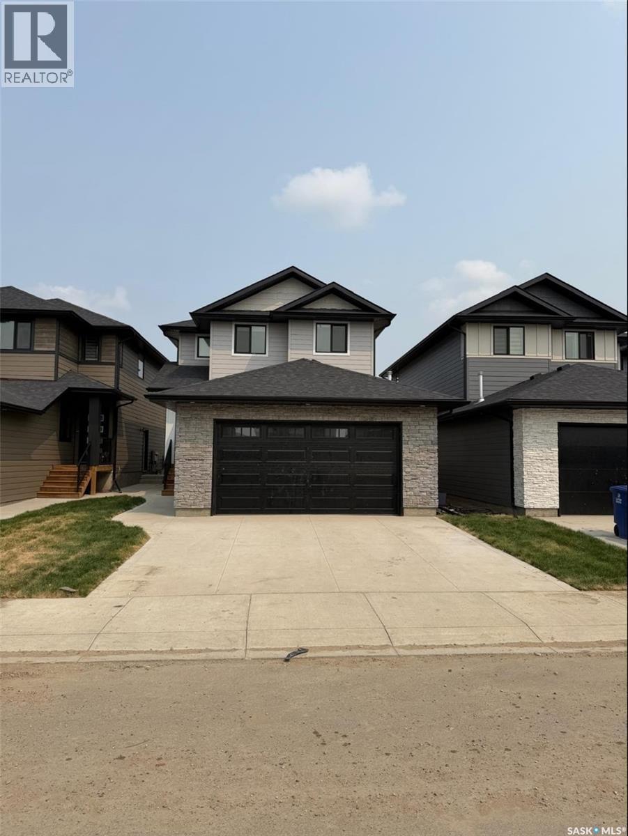 243 Leskiw Lane, Saskatoon, SK - Outdoor With Facade