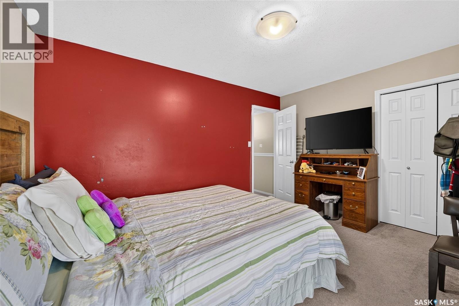 46 2801 Windsor Park Road, Regina, SK - Indoor Photo Showing Bedroom