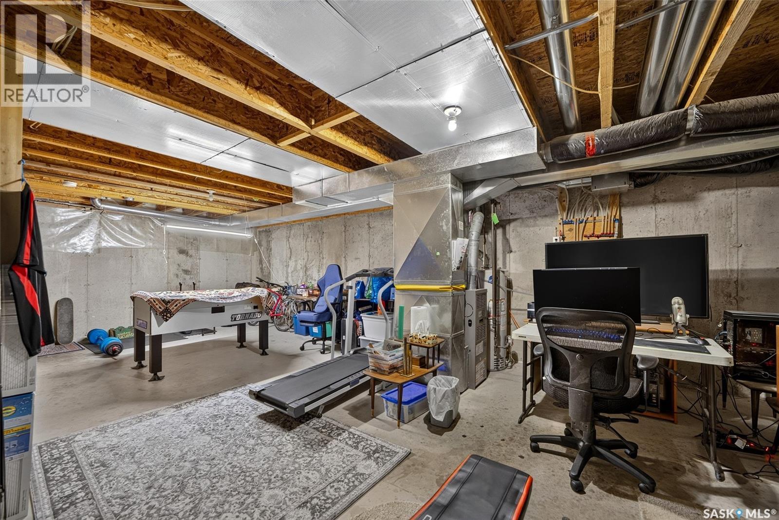 46 2801 Windsor Park Road, Regina, SK - Indoor Photo Showing Basement