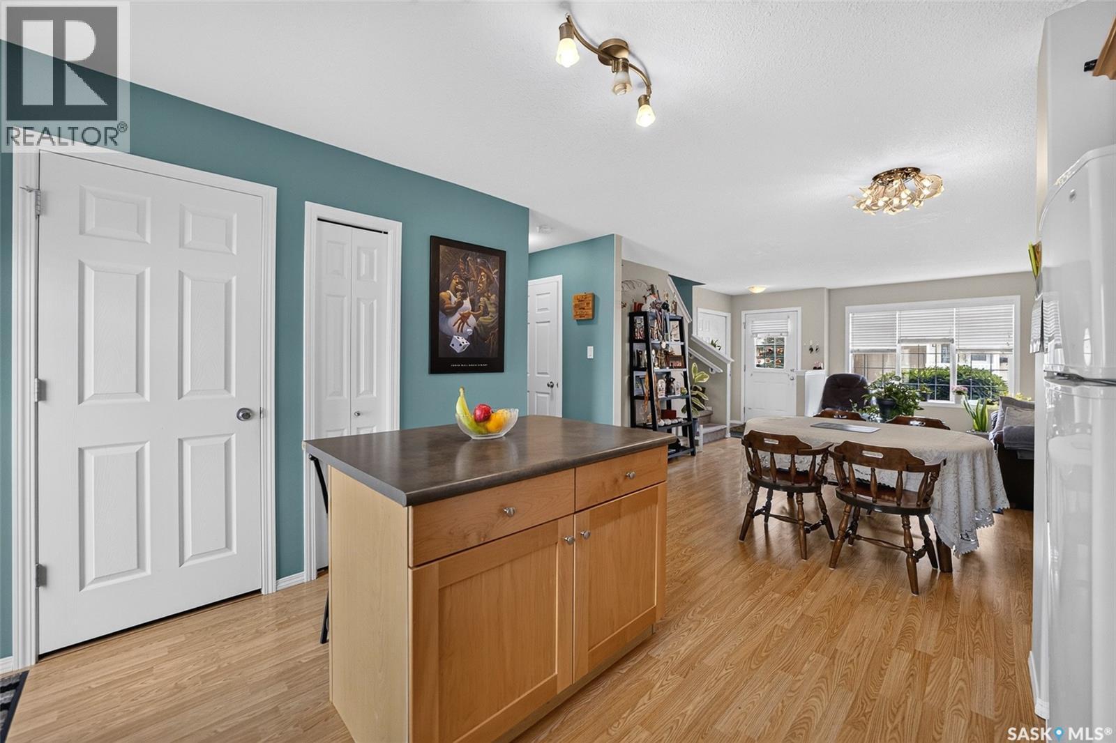 46 2801 Windsor Park Road, Regina, SK - Indoor Photo Showing Dining Room