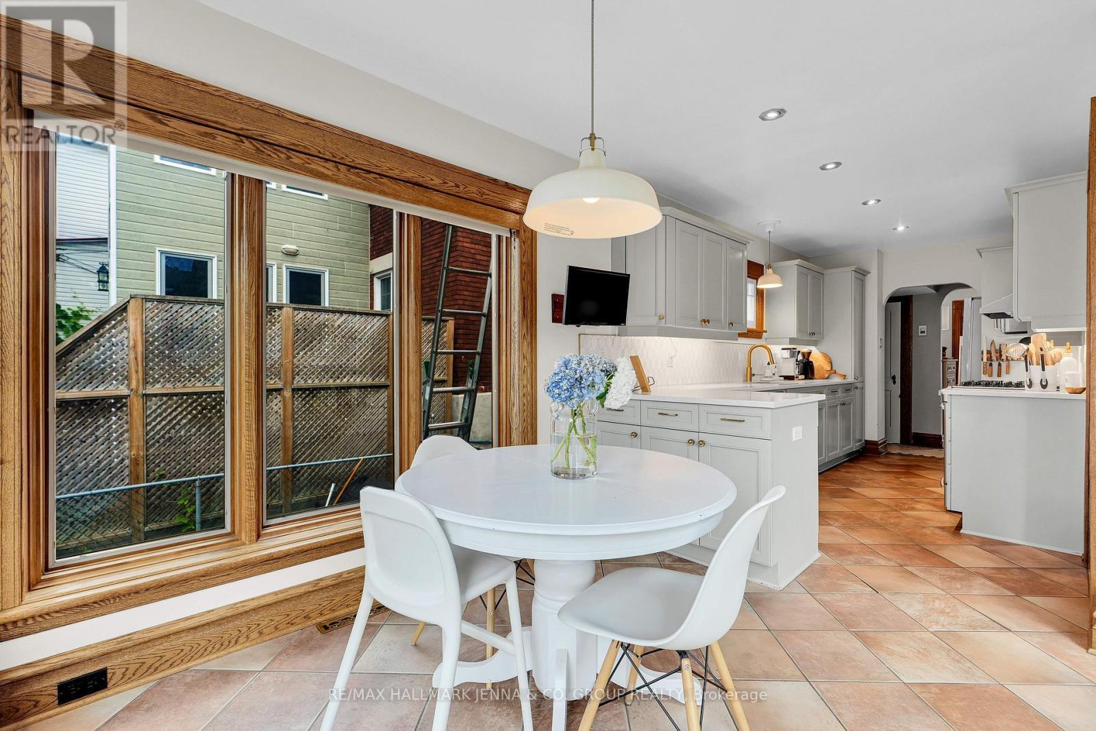 50 Willard Street, Ottawa, ON - Indoor Photo Showing Dining Room