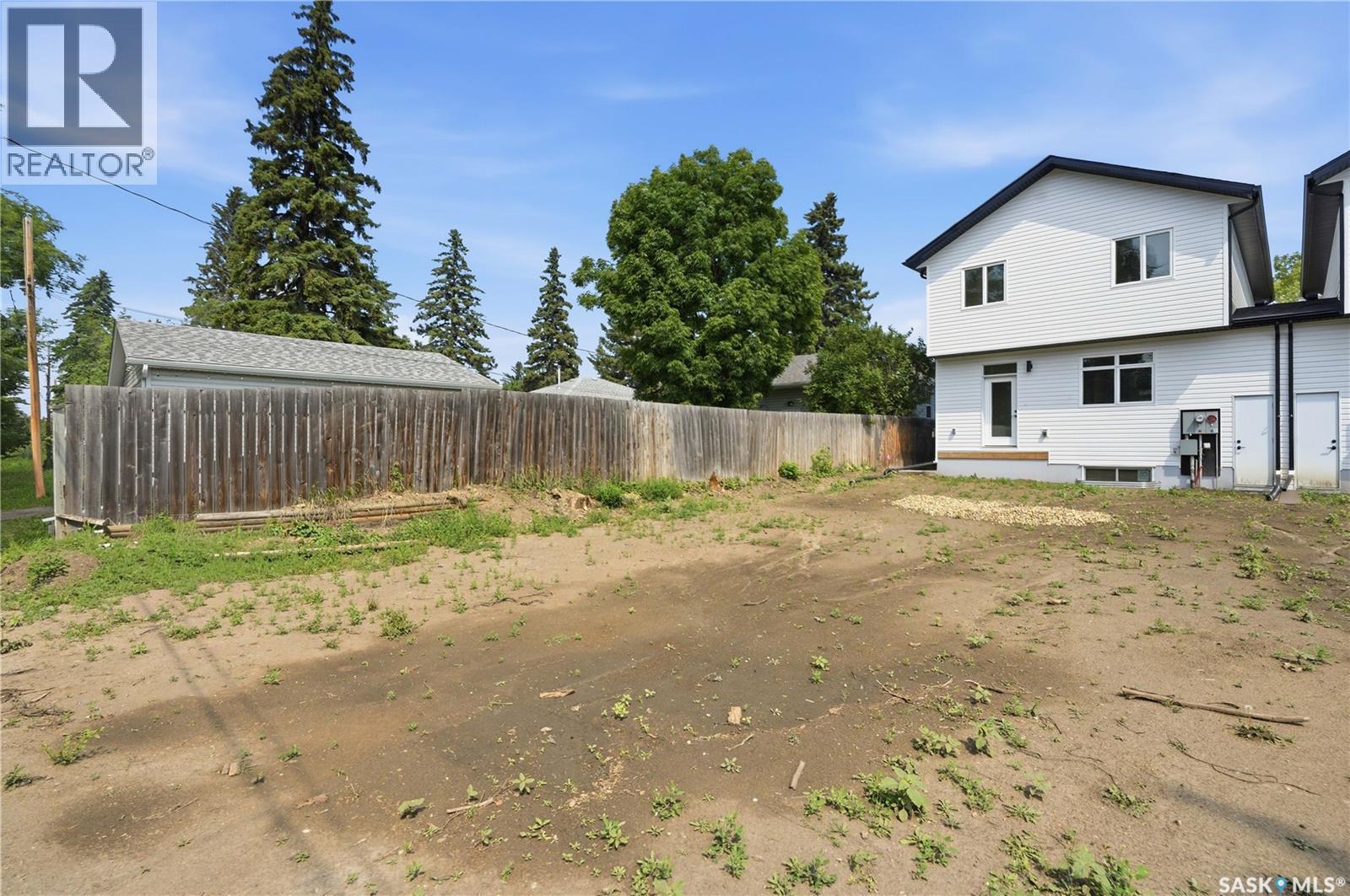 1514 Ewart Avenue, Saskatoon, SK - Outdoor