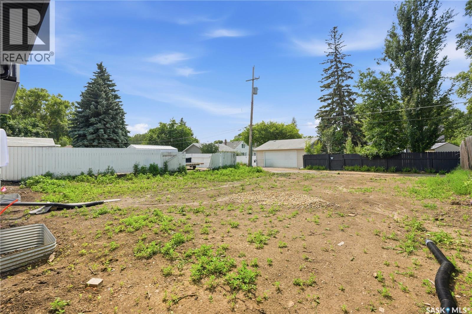 1514 Ewart Avenue, Saskatoon, SK - Outdoor