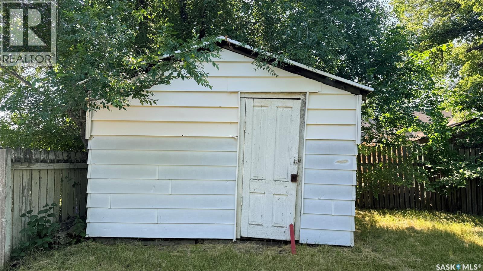 605 2Nd Street, Estevan, SK - Outdoor With Exterior