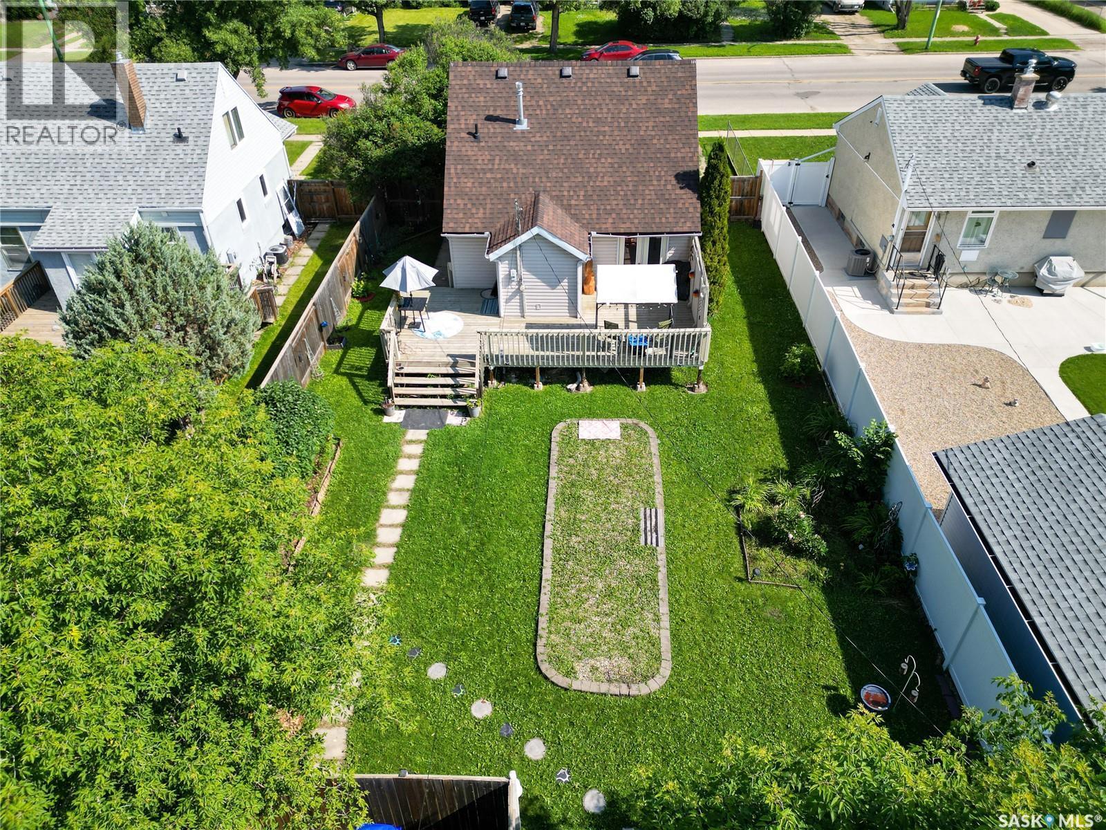 931 4Th Street E, Prince Albert, SK - Outdoor