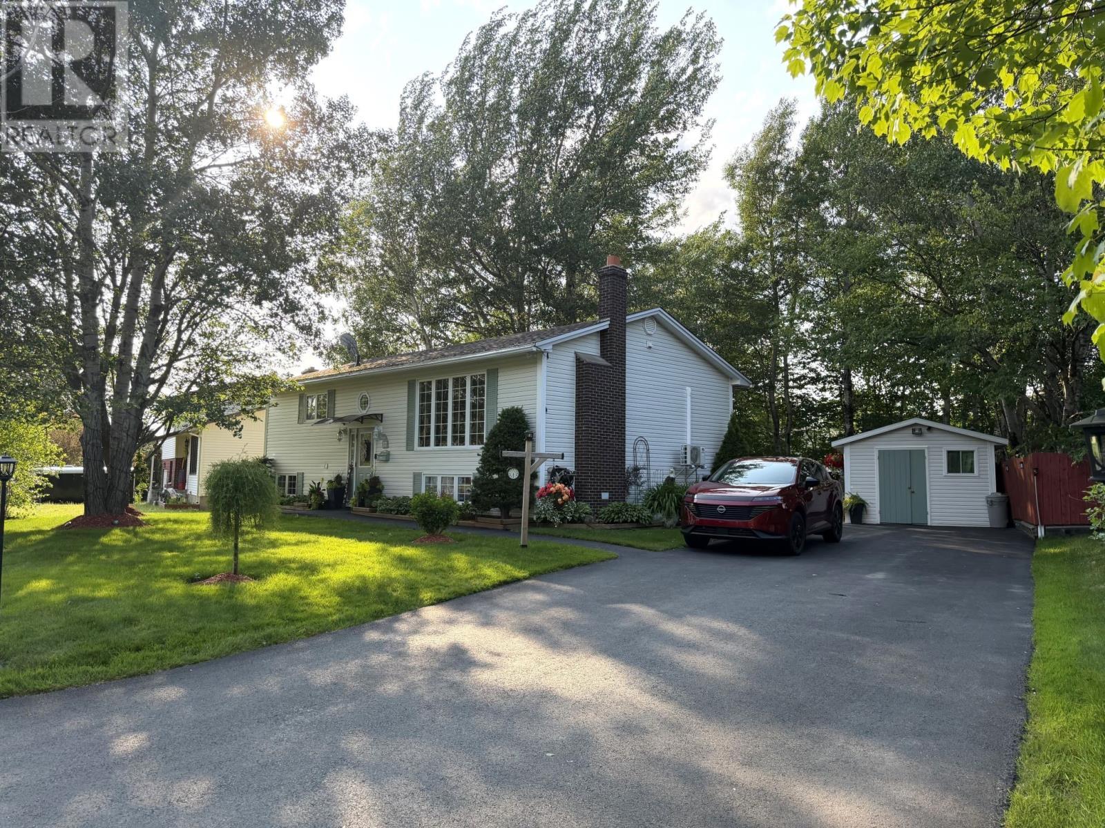 17 Grieve Crescent, Gander, NL - Outdoor