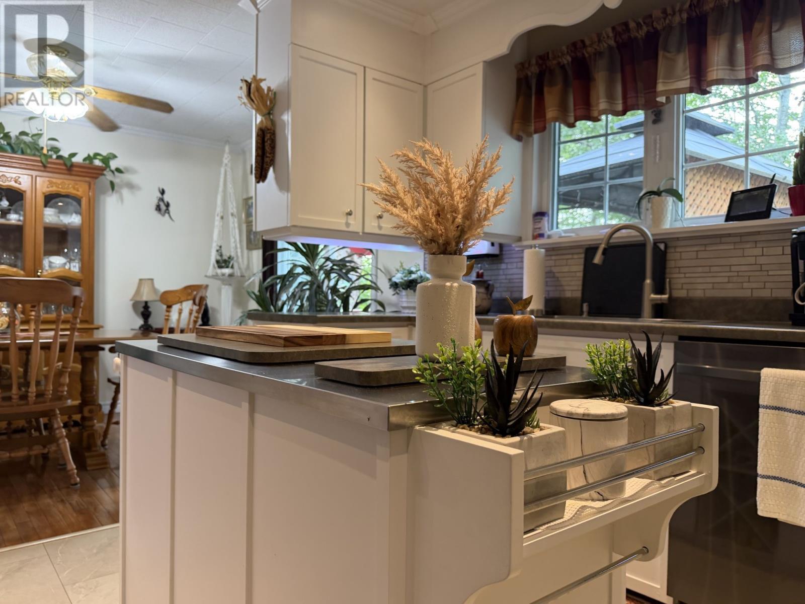 17 Grieve Crescent, Gander, NL - Indoor