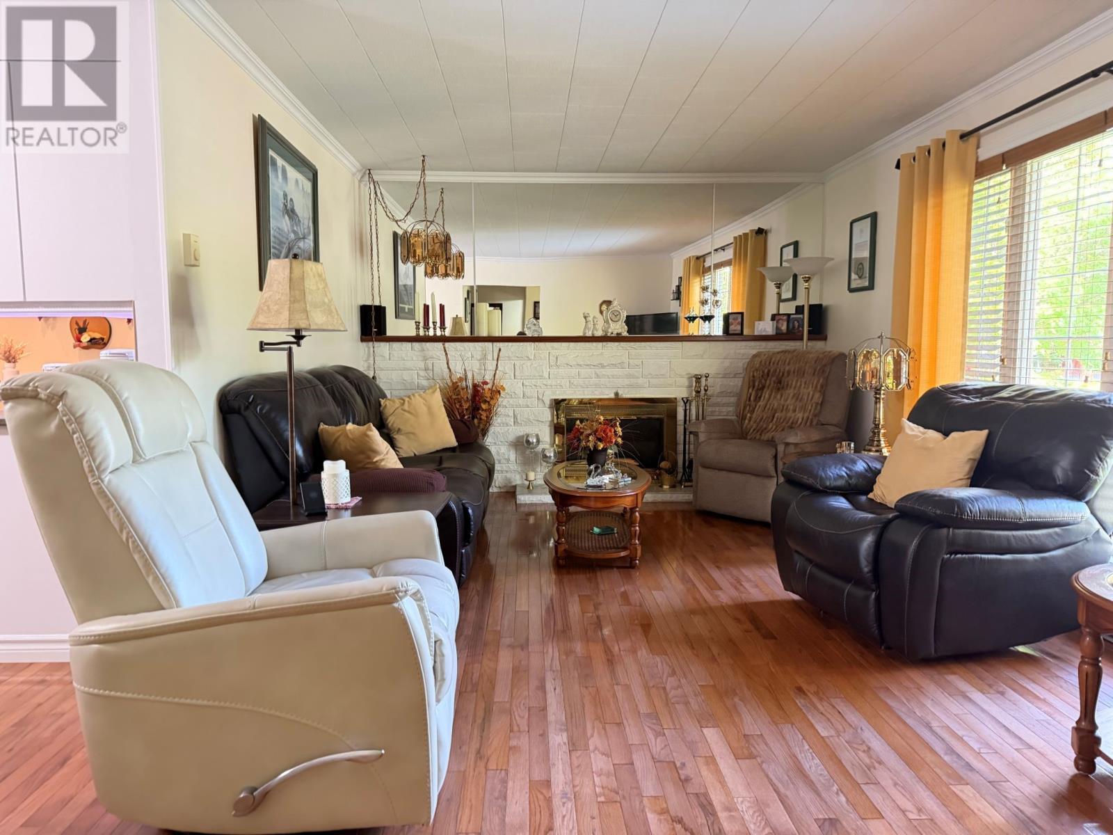 17 Grieve Crescent, Gander, NL - Indoor Photo Showing Living Room