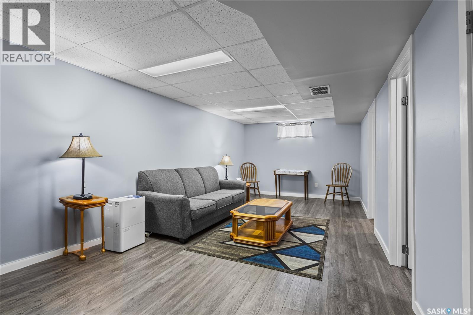 1201 Mckay Drive, Prince Albert, SK - Indoor
