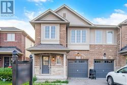 137 ECHOVALLEY DRIVE Hamilton, ON L8J 0H1