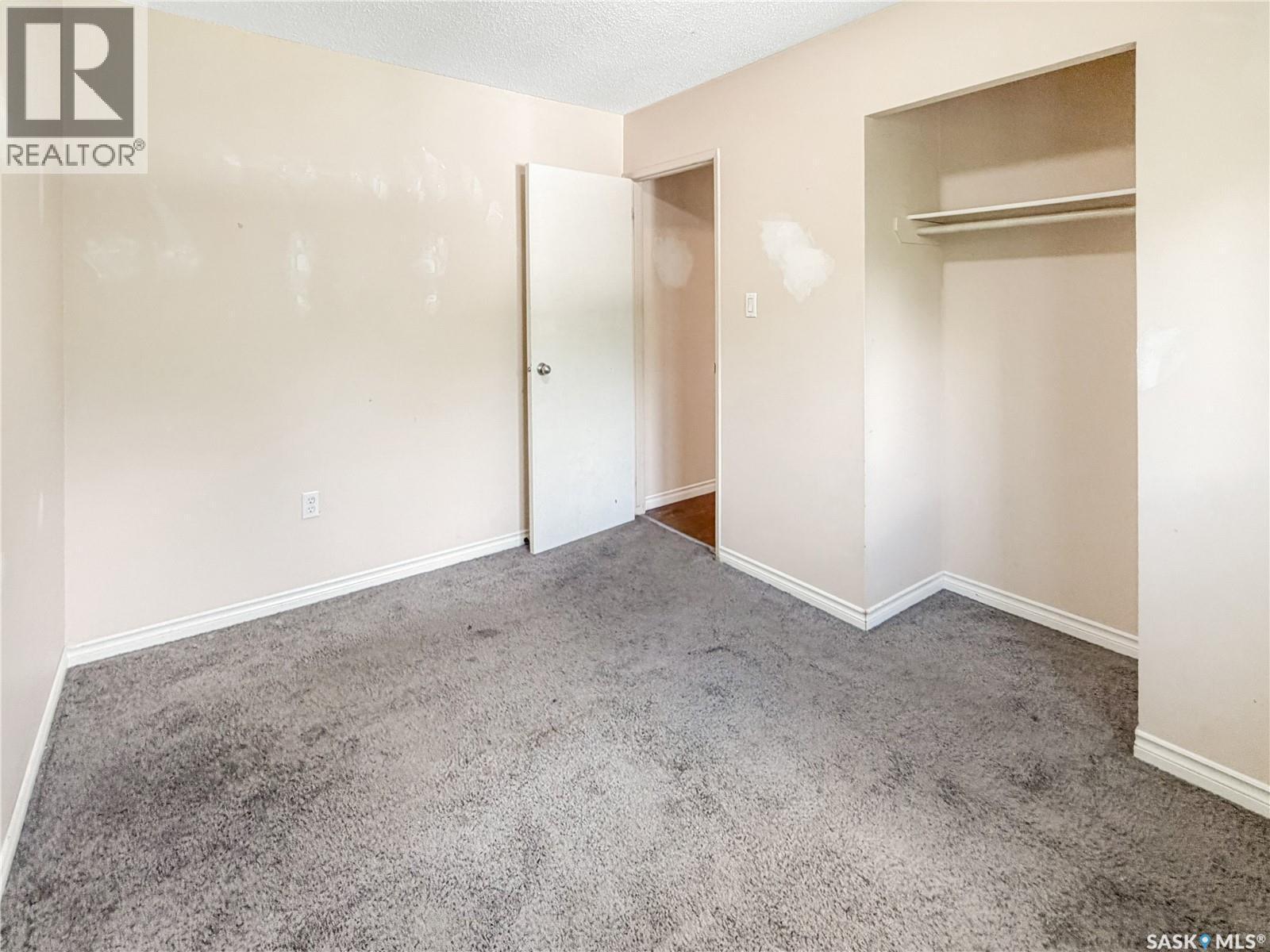 1982 13Th Street W, Prince Albert, SK - Indoor Photo Showing Other Room