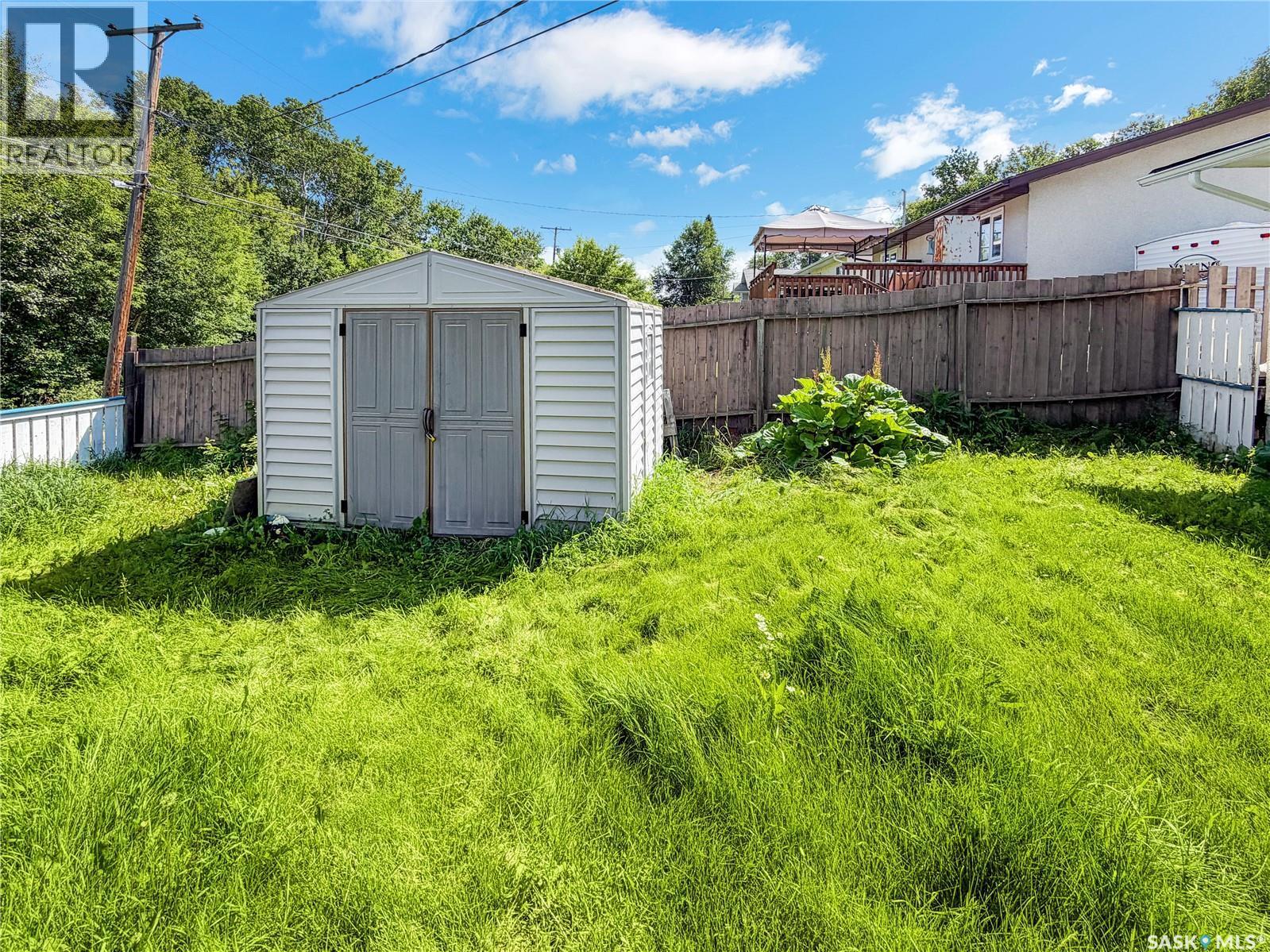 1982 13Th Street W, Prince Albert, SK - Outdoor