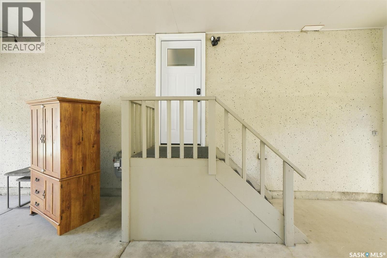 1009 East Centre, Saskatoon, SK - Photo Showing Other Room