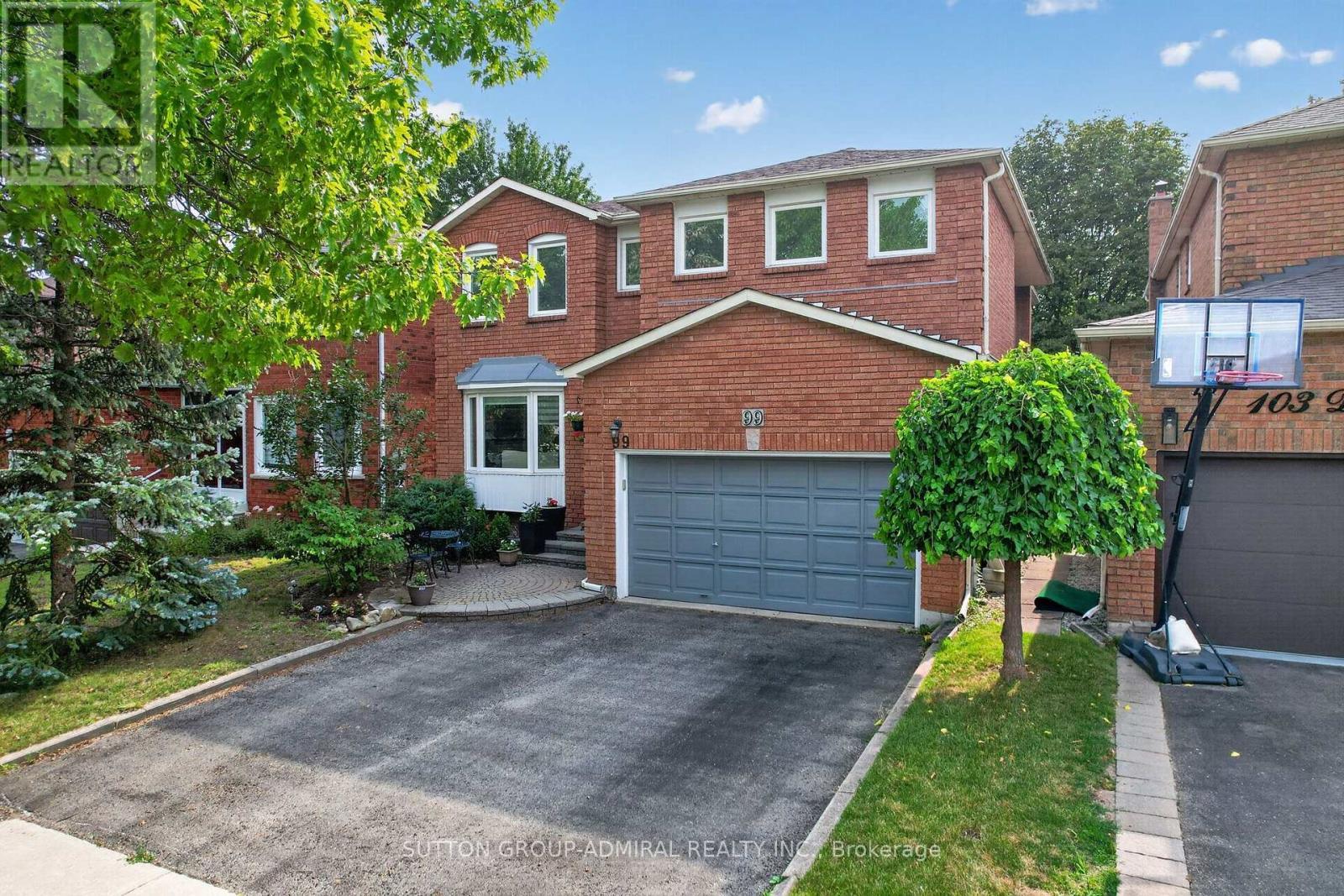 99 Dundurn Crescent, Vaughan, ON - Outdoor