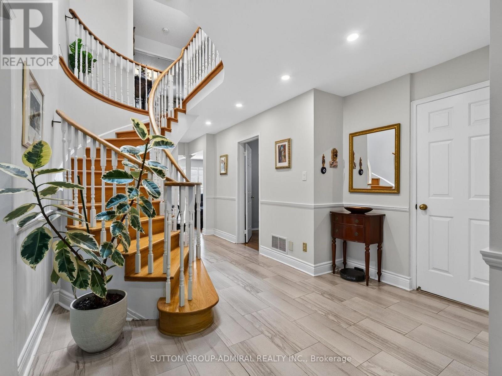 99 Dundurn Crescent, Vaughan, ON - Indoor Photo Showing Other Room