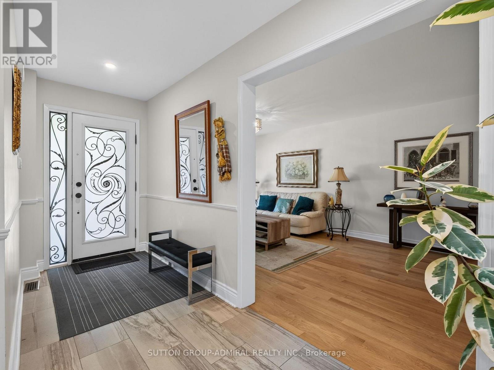 99 Dundurn Crescent, Vaughan, ON - Indoor Photo Showing Other Room