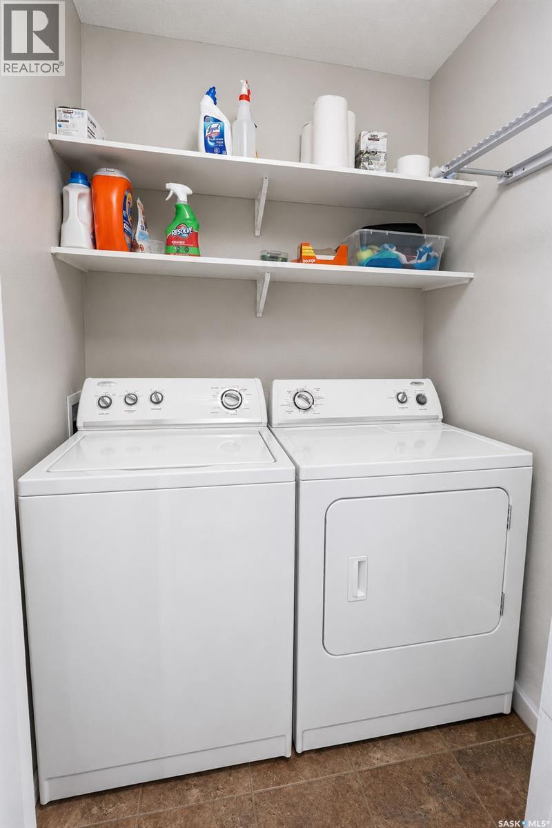 44 1600 Muzzy Drive, Prince Albert, SK - Indoor Photo Showing Laundry Room