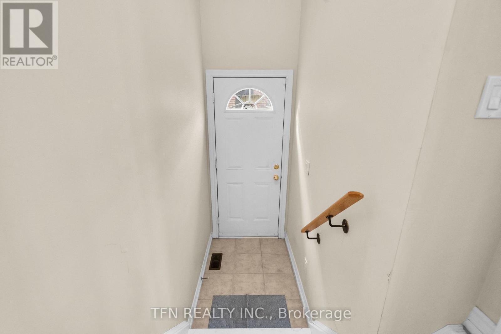 2 Shiff Crescent, Brampton, ON - Indoor Photo Showing Other Room