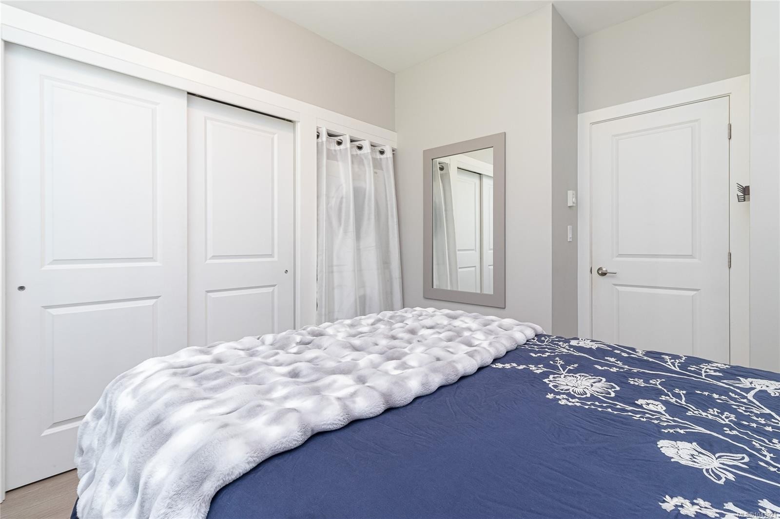 920 Snowdrop Ave, Saanich, BC