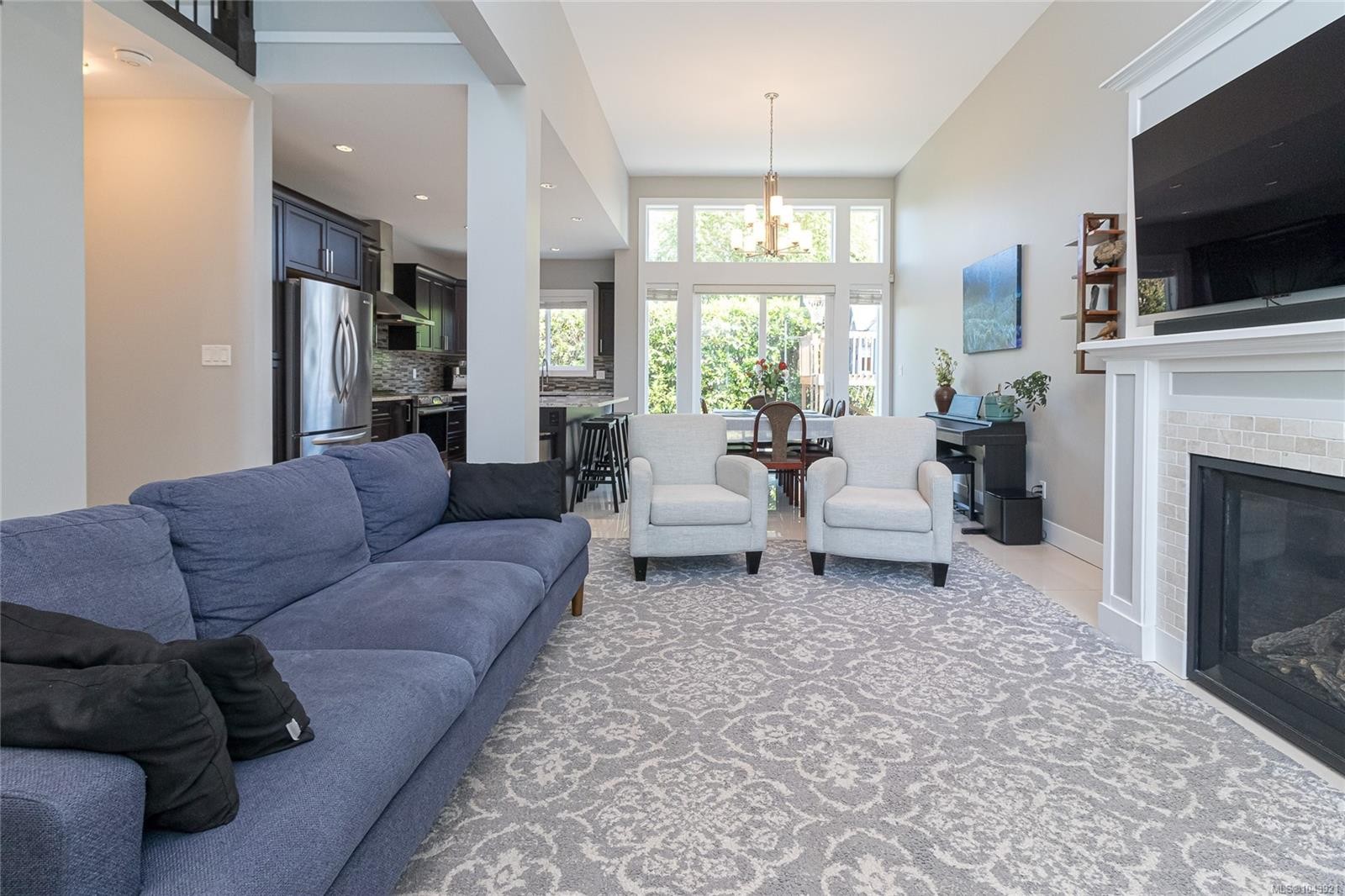 920 Snowdrop Ave, Saanich, BC
