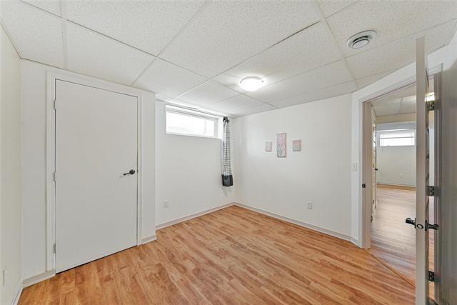 208 Bellflower Rd, Winnipeg, MB - Indoor Photo Showing Other Room